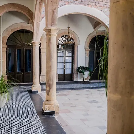 Hotel Boutique Casona los Pavorreales-2